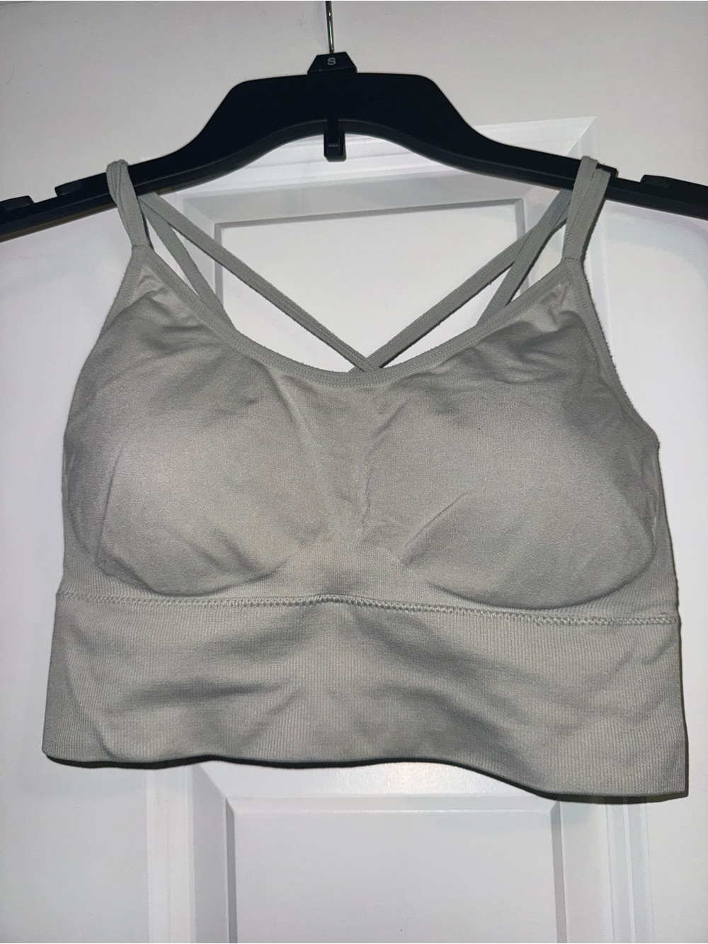 Seamless Light Gray Crossback Sports Bralette